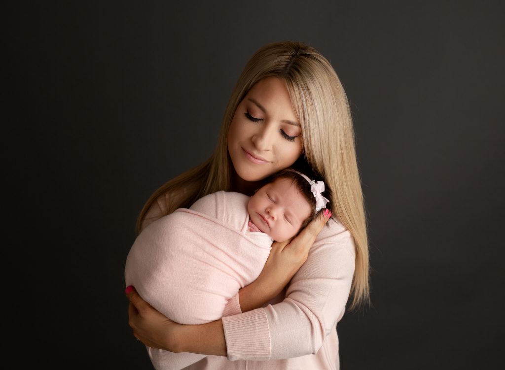 Parent newborn posing | SLC Baby Photographer
